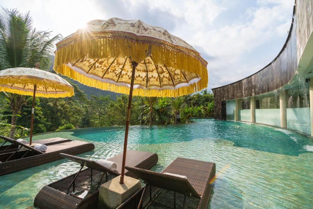 فندق وابا دي أومي سايدمين سيديمين المظهر الخارجي الصورة The swimming pool at the resort